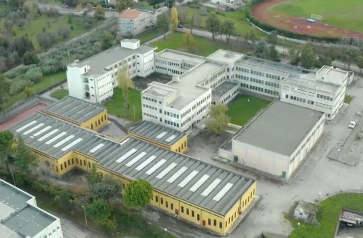 2 L.DA VINCI - IIS DA VINCI DE G LANCIANO